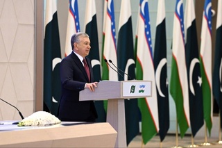 O‘zbekiston Prezidenti va Pokiston Bosh vaziri qo‘shma biznes forumida ishtirok etdilar