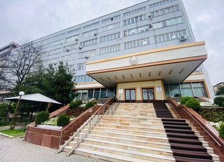 Shayxontohur tumani hokimligi binosi savdoga qoʻyildi