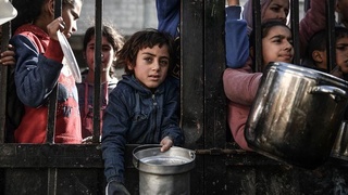 So'nggi 24 soat ichida G'azoda to'qqiz nafar bola ochlikdan vafot etdi