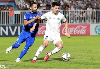 Фавориты растеряли по два балла