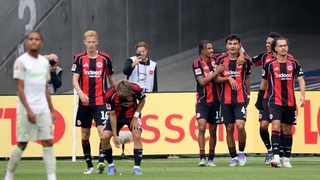 19-летний турок Джан Узун помог «Айнтрахту» забить три гола «Вердеру»