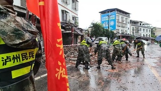 Хитойдаги зилзила оқибатида қурбонлар бор