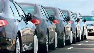 Энди хорижий автотранспорт воситасини ўз вақтида олиб чиқиб кетолмаган шахслар жавобгарликдан озод этилиши мумкин. Фақат...