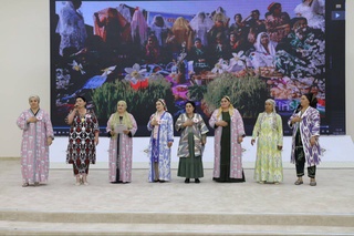 Женщины – продолжательницы традиций