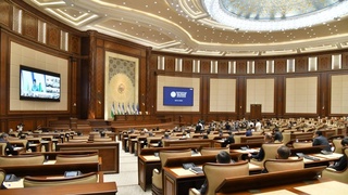 Двадцать девятое пленарное заседание Сената Олий Мажлиса начало свою работу