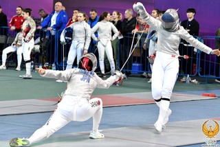 В Ташкенте стартовал очередной этап Кубка мира по фехтованию среди женщин