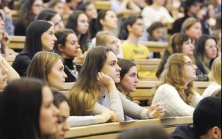 Донишҷӯёне, ки аз Украина эвакуатсия шудаанд, метавонанд таҳсилро дар мактабҳои олии Ӯзбекистон идома диҳанд