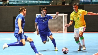 Узбекистан проиграл Бразилии на паркете спорткомплекса в Юнусабаде