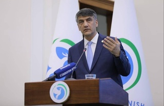 «Мактаблардаги тарқоқлик 15 йилдан сўнг жамиятдаги тарқоқликка айланиши мумкин».