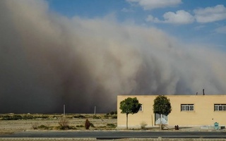 Эрондаги қум бўрони оқибатида 750 киши жабрланди