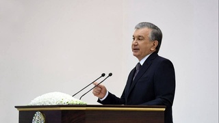 Ички ишлар ходимларининг маошини ошириш йўли кўриляпти — Шавкат Мирзиёев