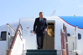 President arrives in Khorezm