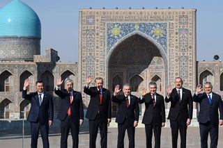 Shavkat Mirziyoyev: Bu nihollar do‘stlik va o‘zaro ishonch bog‘lari bo‘lib qad rostlaydi