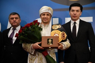 Isroil Madrimovga Prezident sovgʻasi topshirildi