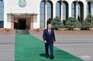 President departs for Karakalpakstan