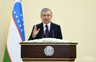 Shavkat Mirziyoyev chairs a meeting on the comprehensive development of Namangan region