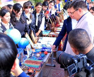 Urganch davlat pedagogika institutida innovatsion g'oyalar haftaligi shukuhi