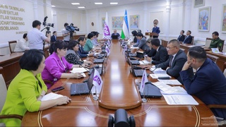 11 ноября добавлен в список нерабочих праздничных дней