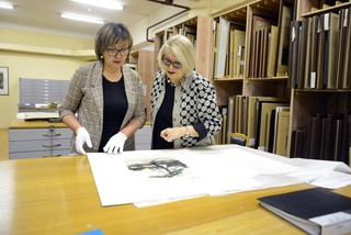 Ўзбекистондан илҳомланган: қозоқ рассомларининг ноёб асарлари китоб-альбом ҳолида чоп этилади