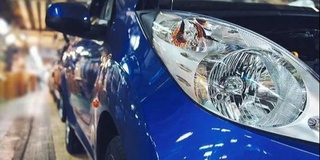 Мошинҳои фаронсавӣ бо чароғҳои ӯзбекистонии "UzChasys" муҷаҳҳаз гардонда мешаванд