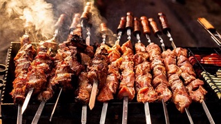 Впервые состоится фестиваль «10-метровый кебаб» в парке столицы «Навруз»