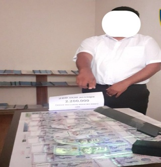 Уйчи туманида аҳоли бандлигига кўмаклашиш маркази директори ушланди