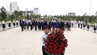 Ҳамид Олимжон ва Зулфияхоним хотираси ёд этилди