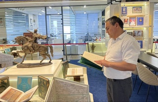 Олимони таърихшиноси Тоҷикистон ният доранд ба омӯзиши китоб-албомҳои силсилаи “Мероси фарҳангии Узбакистон дар маҷмӯаҳои ҷаҳон” шурӯъ кунанд