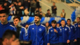 Навбахор» поменял цвета