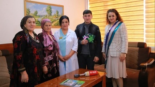 Навоийда она 4 нафар эгизак фарзанд кўрди