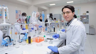 Университет AKFA проведет олимпиаду по математике, химии, биологии и английскому языку