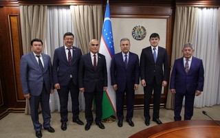 Первый заместитель Председателя Сената встретился с председателем Государственного комитета по работе с диаспорой Азербайджана