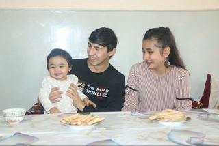 Hayotdan rozi koʻngillar izhori