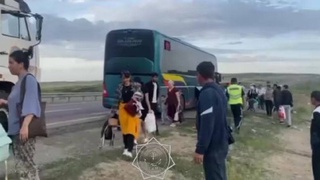 В Казахстане загорелся автобус с узбекистанцами - пострадавших нет