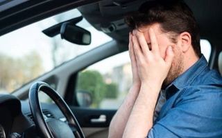 Алиментдиҳандагон аз рондани мошин маҳдуд шуданашон мумкин