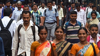 Индия обогнала Китай по численности населения