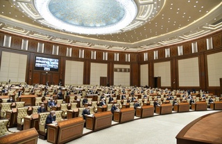 Davlat dasturida belgilangan ustuvor vazifalar muhokama qilindi