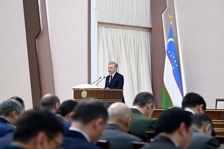 Вазир ўринбосари Б.Абдуллаев ва департамент бошлиғи Р.Турсуновга нисбатан жиноят иши қўзғатилди