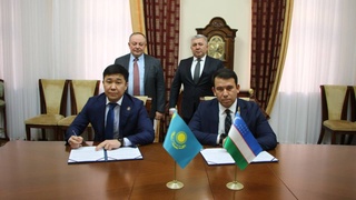 Узбекистан и Казахстан договорились о расширении объемов грузоперевозок железнодорожным транспортом