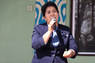 Xorijliklardan milliy liboslarimiz bilan ajralib turamiz - Olima