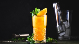 How does the environment in the room affect the taste of food? An interesting experiment was conducted on this