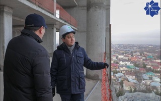 Министр ИКТ обозначил задачи по ускорению работ по строительству нового комплекса IT Park