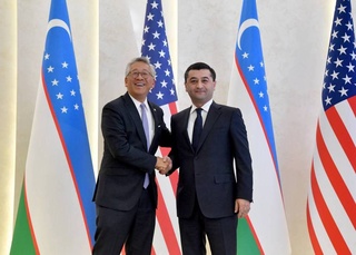 Министр иностранных дел провел встречу с американской делегацией