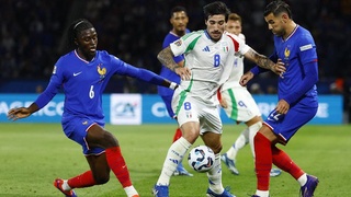 Франция на Parc des Princes разгромно проиграла Италии