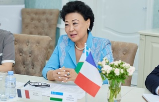 Maktabgacha taʼlim vaziri Fransiya Elchisi bilan uchrashdi