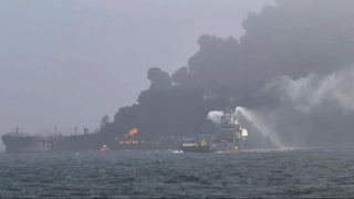 Buyuk Britaniya sohillari yaqinida tanker va yuk kemasi to'qnashib ketdi