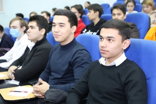 YOshlar — Uchinchi Renessans bunyodkori