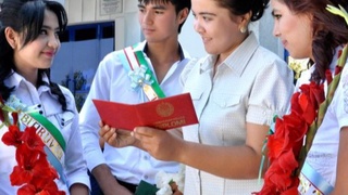 Бу йил 11-синфни 414,6 минг нафар ўқувчи тамомламоқда — статистика