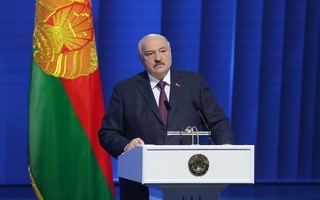 Belarus MSK Lukashenkoni prezidentlikka nomzod sifatida ro'yxatga olish uchun hujjatlarni qabul qildi