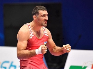 Istanbuldan xushxabar: Uch polvonimiz finalda, yana biri bronza uchun kurashadi